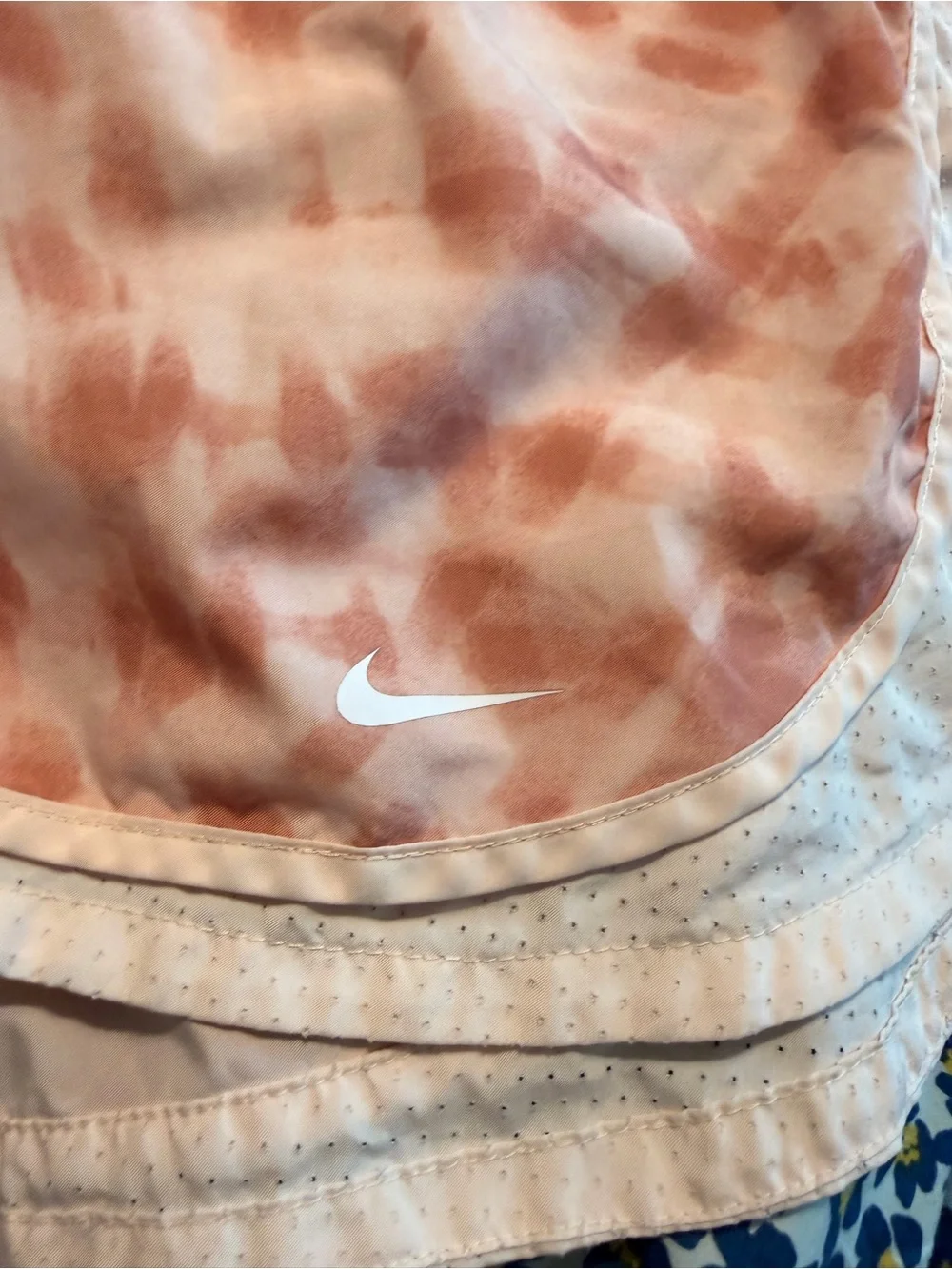 Nike Dri-FIT Tie-Dye Running Shorts | Women’s XL | Peach & White